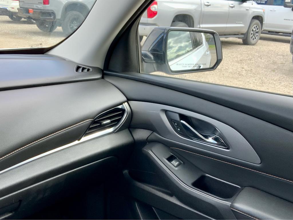 Thumbnail: 2019 Chevrolet Traverse - 35