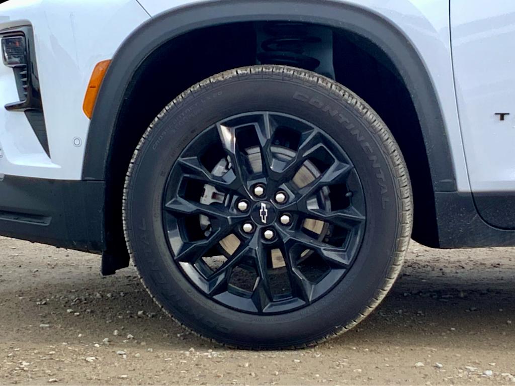 Thumbnail: 2024 Chevrolet Traverse - 25