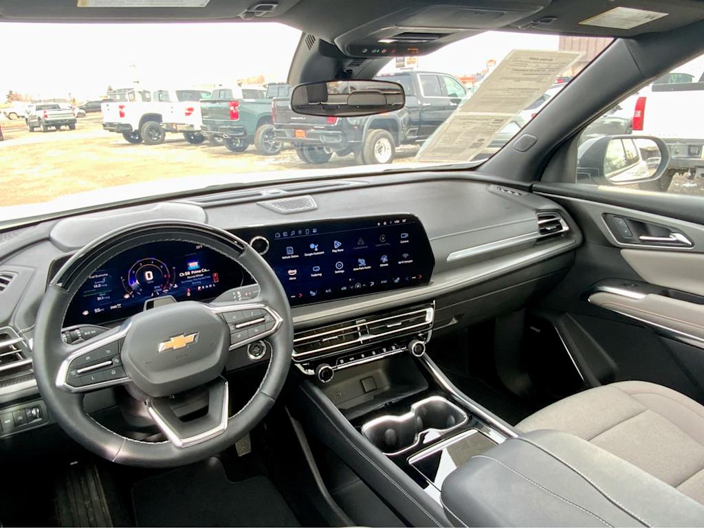 Thumbnail: 2024 Chevrolet Traverse - 12