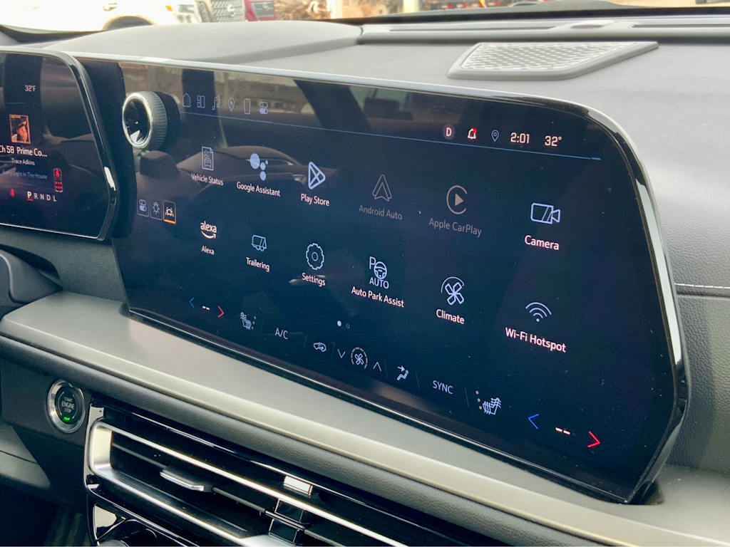 Thumbnail: 2024 Chevrolet Traverse - 43