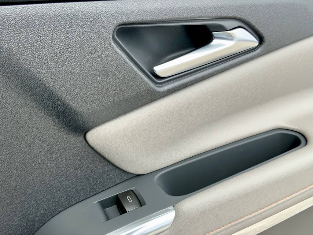 Thumbnail: 2026 Chevrolet Traverse - 54