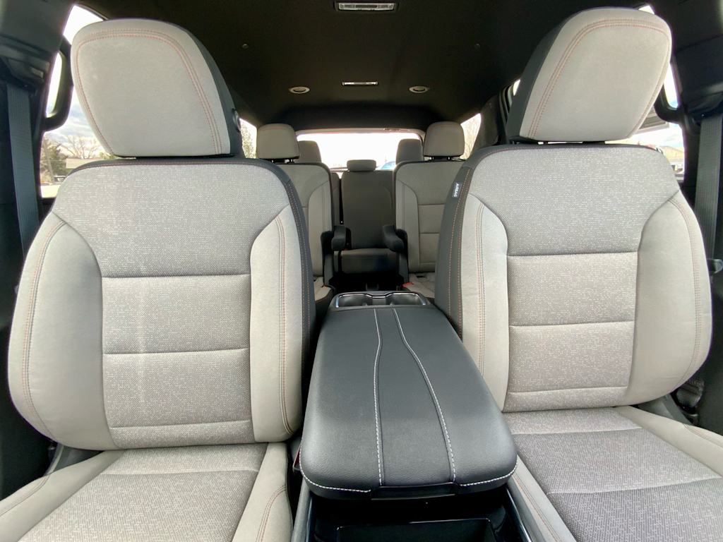 Thumbnail: 2026 Chevrolet Traverse - 38