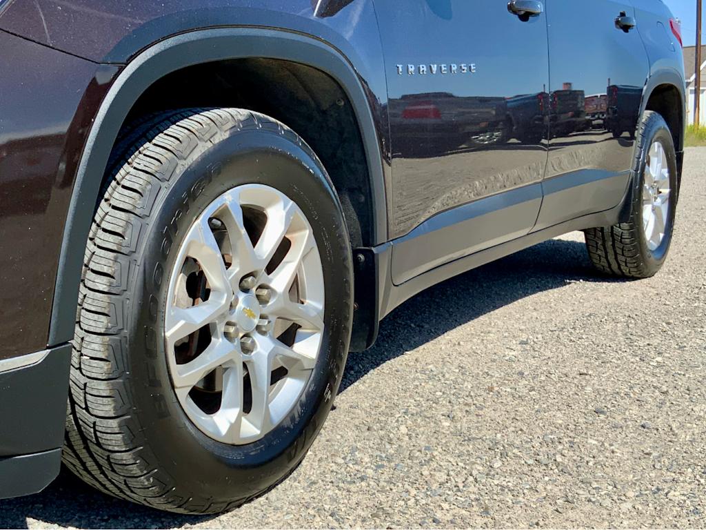 Thumbnail: 2018 Chevrolet Traverse - 27