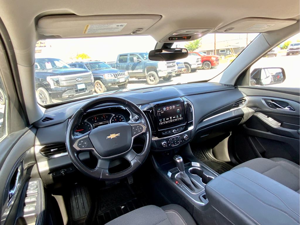 Thumbnail: 2018 Chevrolet Traverse - 10