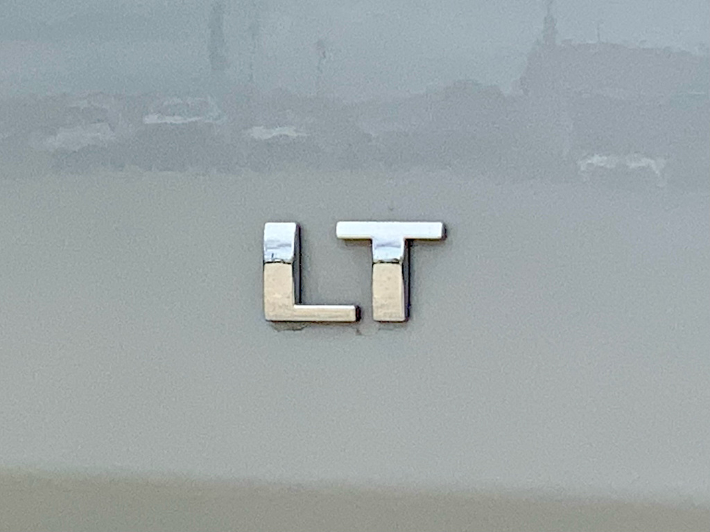Thumbnail: 2023 Chevrolet Traverse - 32