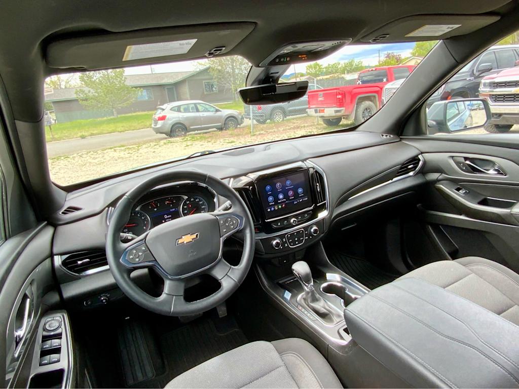 Thumbnail: 2023 Chevrolet Traverse - 9