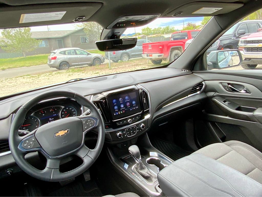 Thumbnail: 2023 Chevrolet Traverse - 13