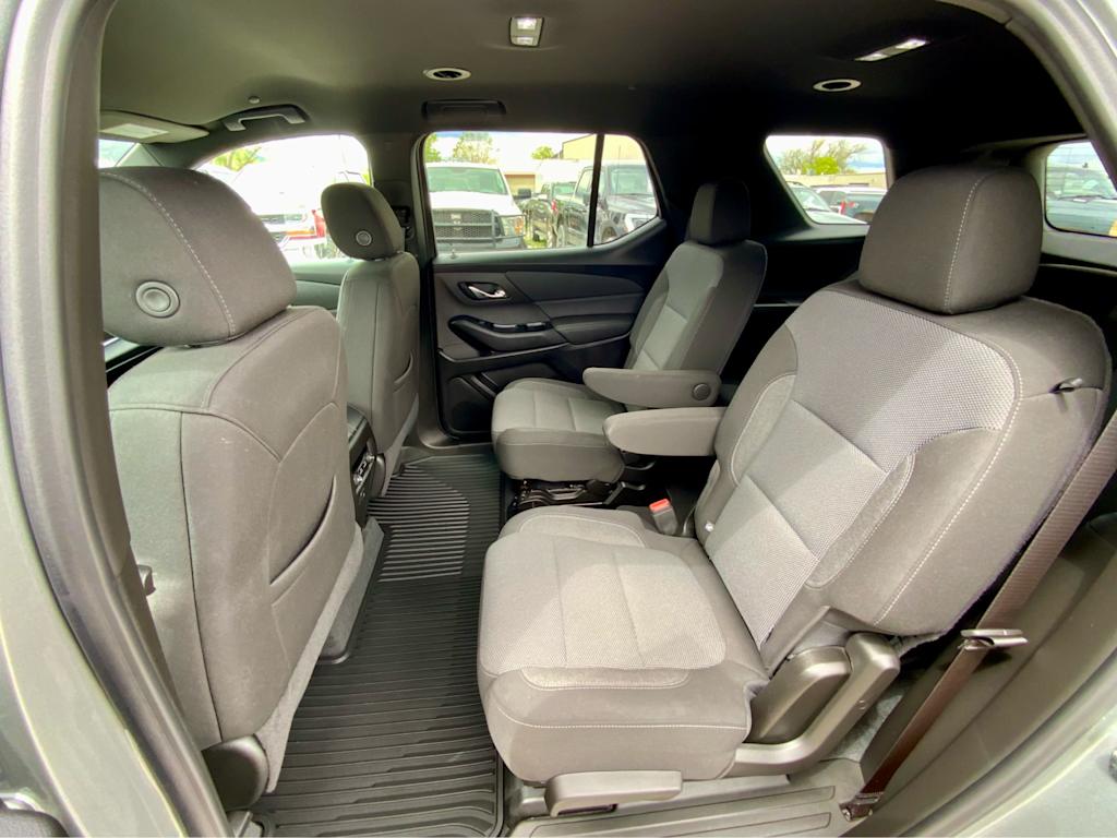 Thumbnail: 2023 Chevrolet Traverse - 12
