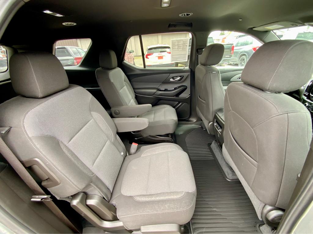 Thumbnail: 2023 Chevrolet Traverse - 33