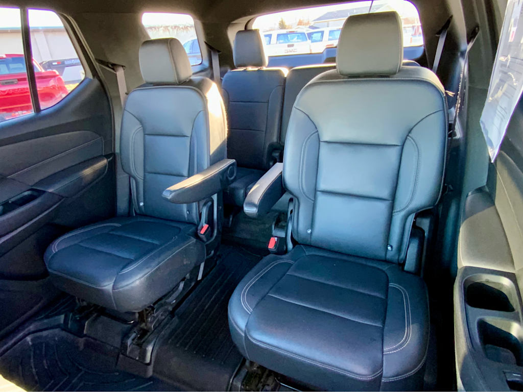 Thumbnail: 2023 Chevrolet Traverse - 36