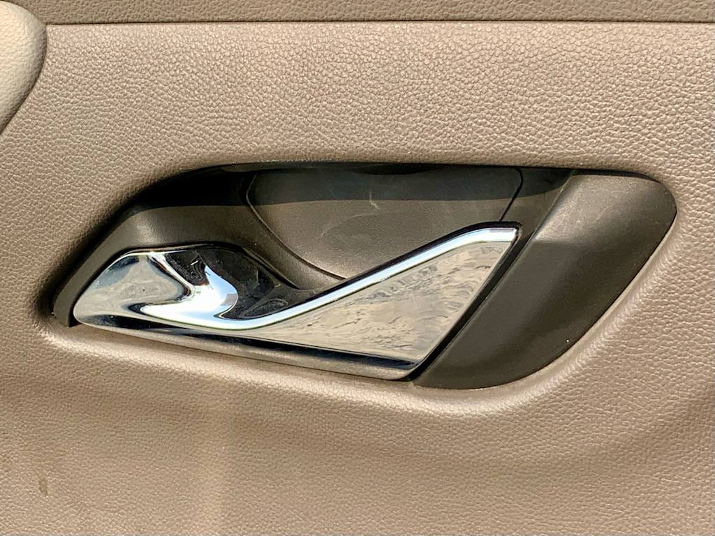 Thumbnail: 2019 Chevrolet Traverse - 31