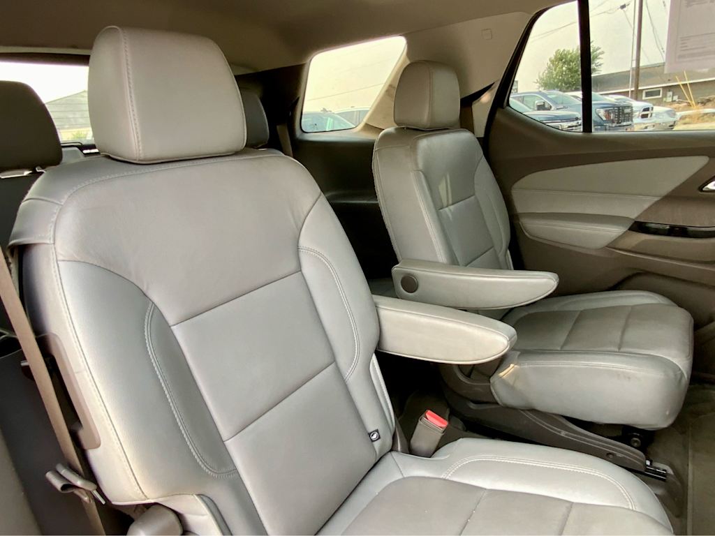Thumbnail: 2019 Chevrolet Traverse - 23