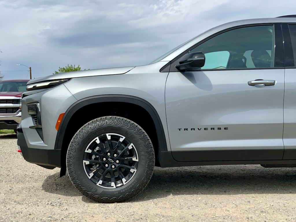 Thumbnail: 2026 Chevrolet Traverse - 8