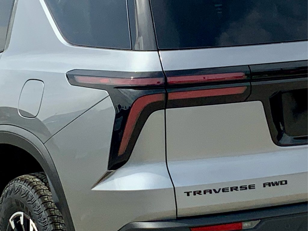 Thumbnail: 2026 Chevrolet Traverse - 27