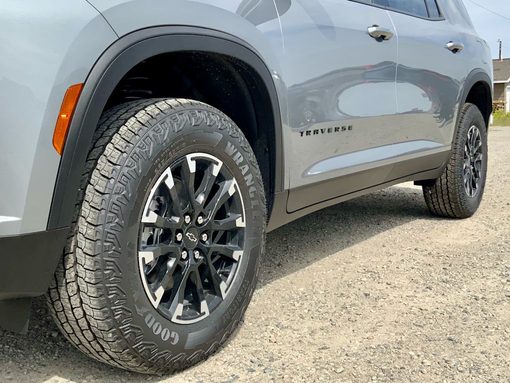 Thumbnail: 2026 Chevrolet Traverse - 29