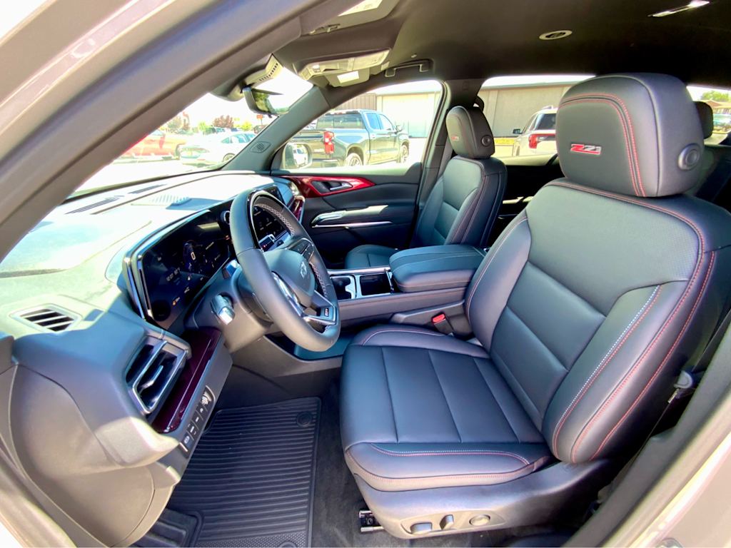 Thumbnail: 2026 Chevrolet Traverse - 10