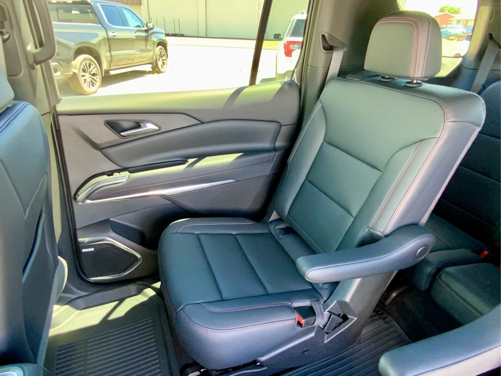 Thumbnail: 2026 Chevrolet Traverse - 31