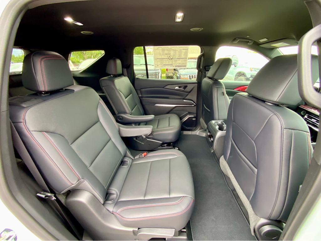 Thumbnail: 2026 Chevrolet Traverse - 13