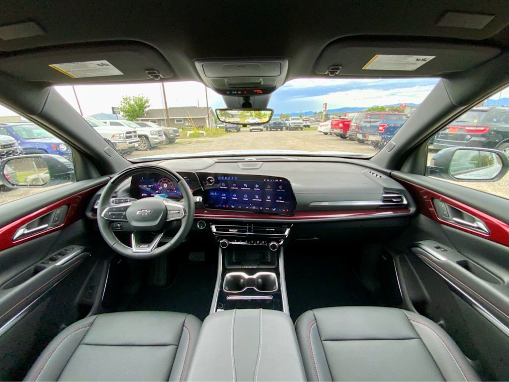 Thumbnail: 2026 Chevrolet Traverse - 2