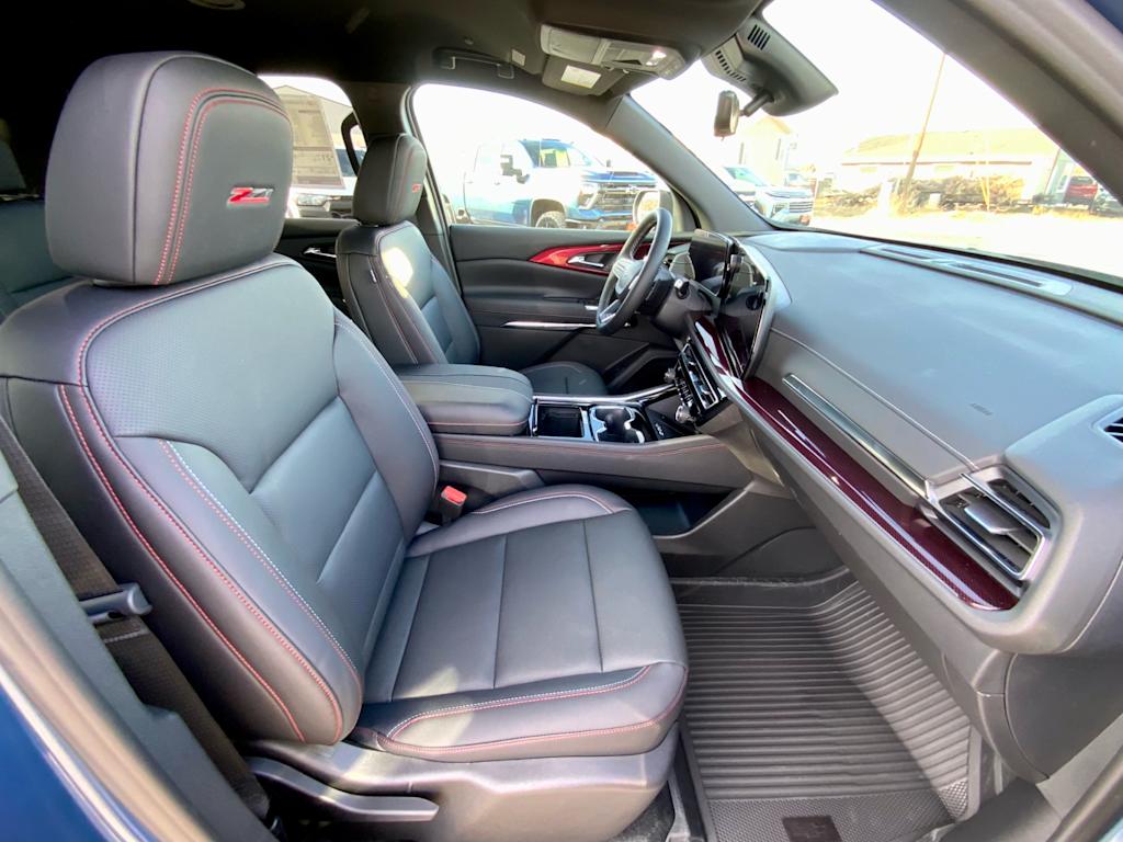 Thumbnail: 2026 Chevrolet Traverse - 12