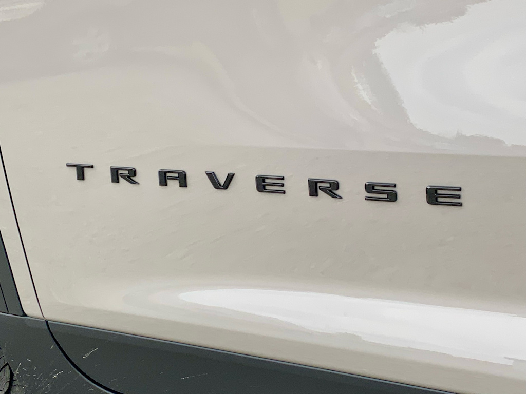 Thumbnail: 2027 Chevrolet Traverse - 30