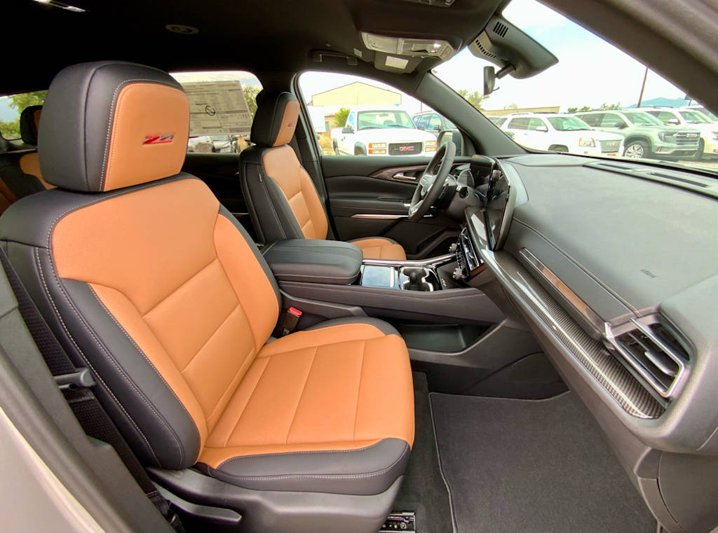 Thumbnail: 2027 Chevrolet Traverse - 11