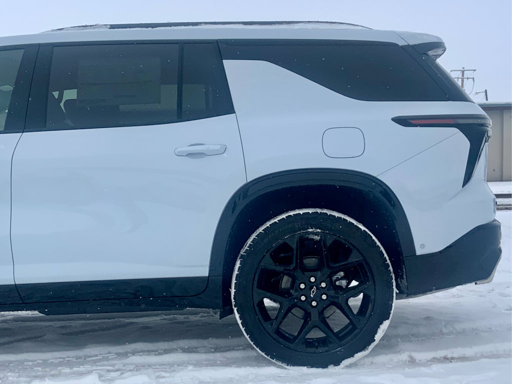 Thumbnail: 2026 Chevrolet Traverse - 8