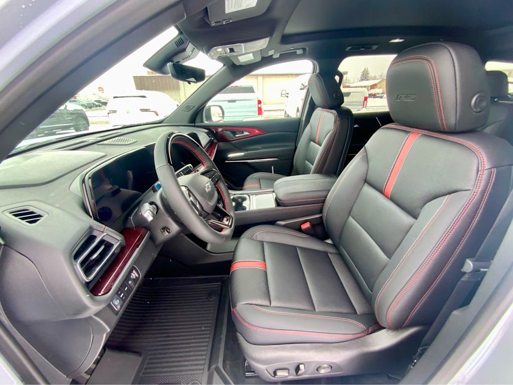 Thumbnail: 2026 Chevrolet Traverse - 2