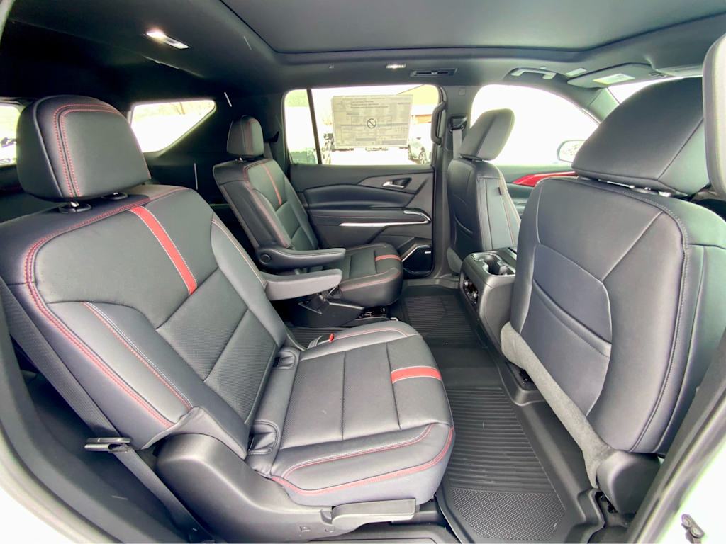 Thumbnail: 2026 Chevrolet Traverse - 31