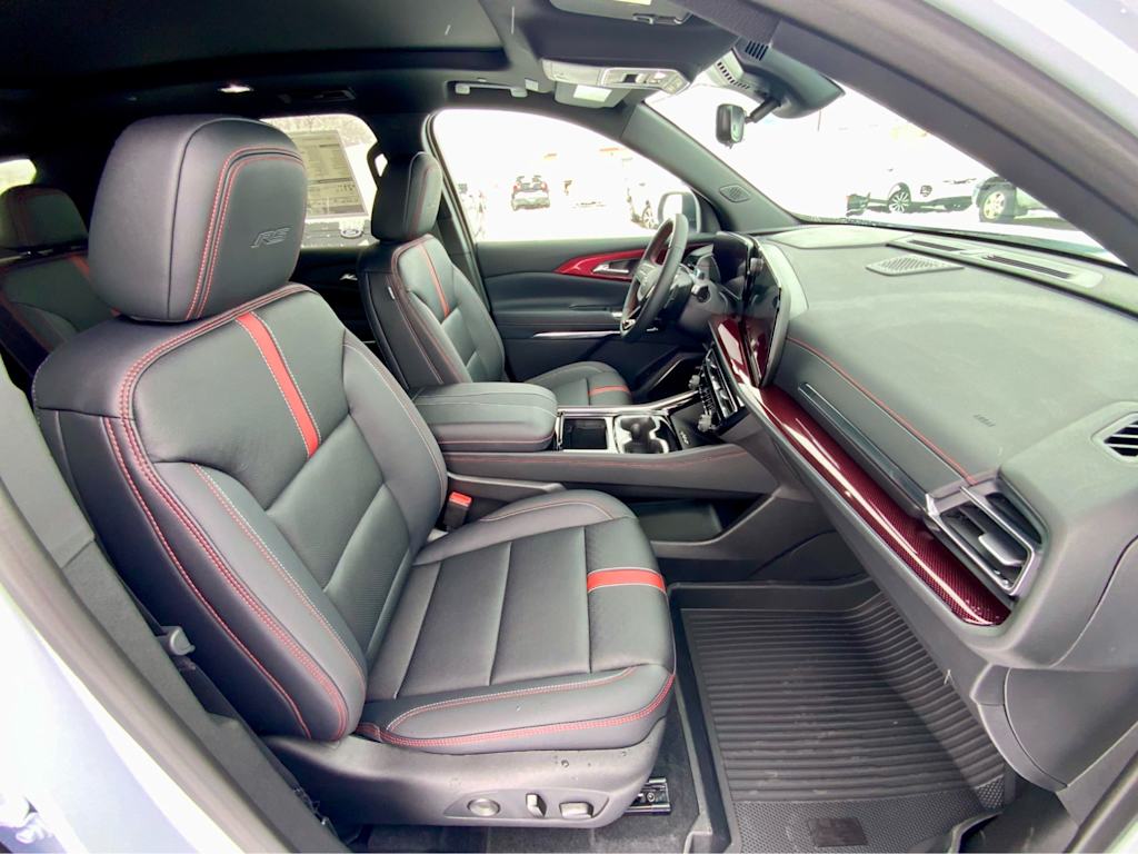 Thumbnail: 2026 Chevrolet Traverse - 10