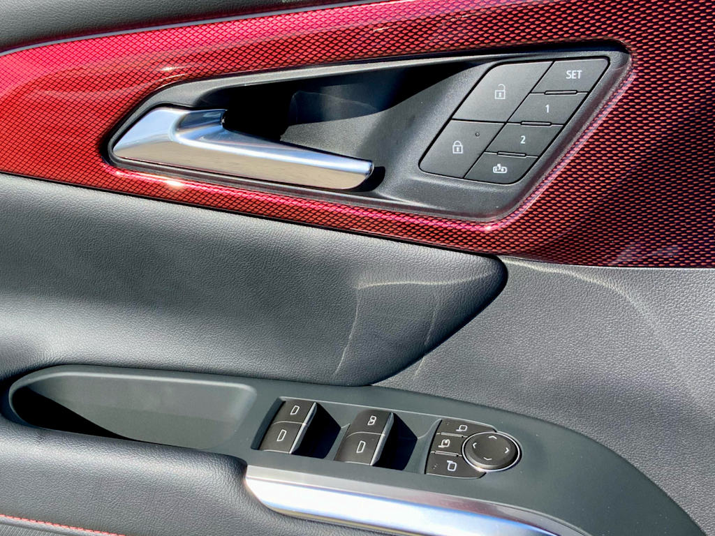 Thumbnail: 2026 Chevrolet Traverse - 41