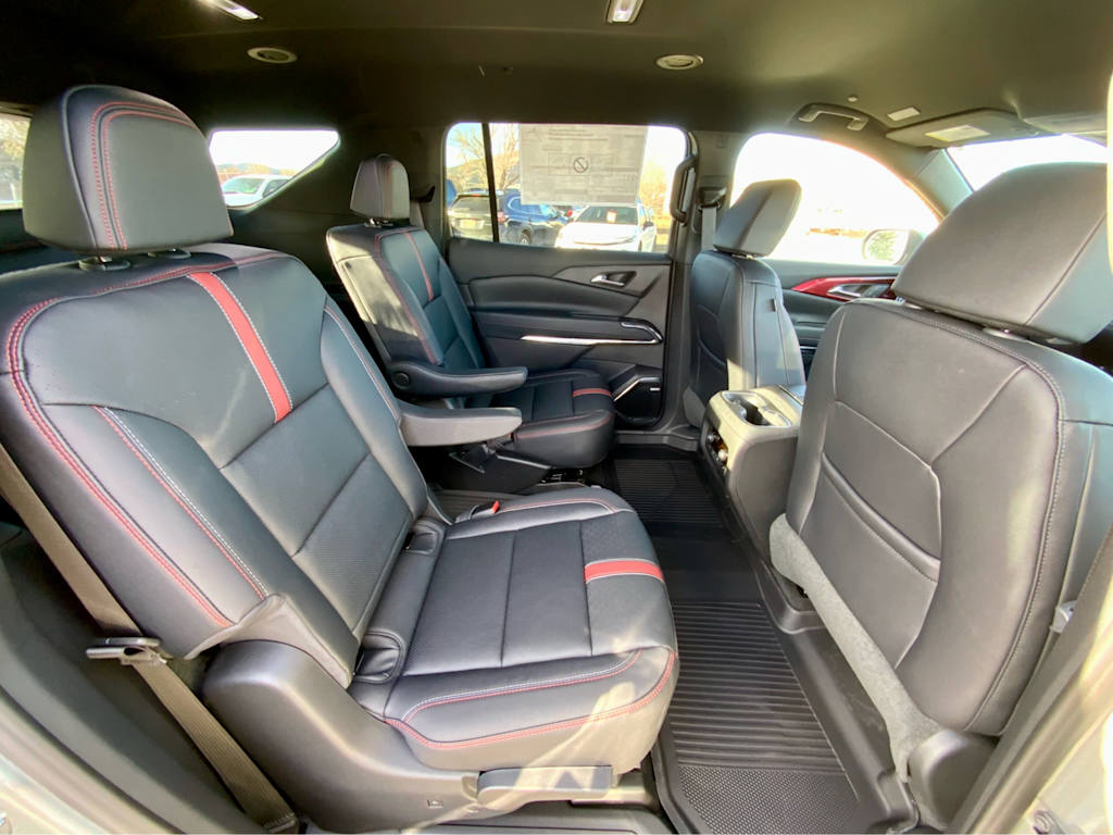 Thumbnail: 2026 Chevrolet Traverse - 33