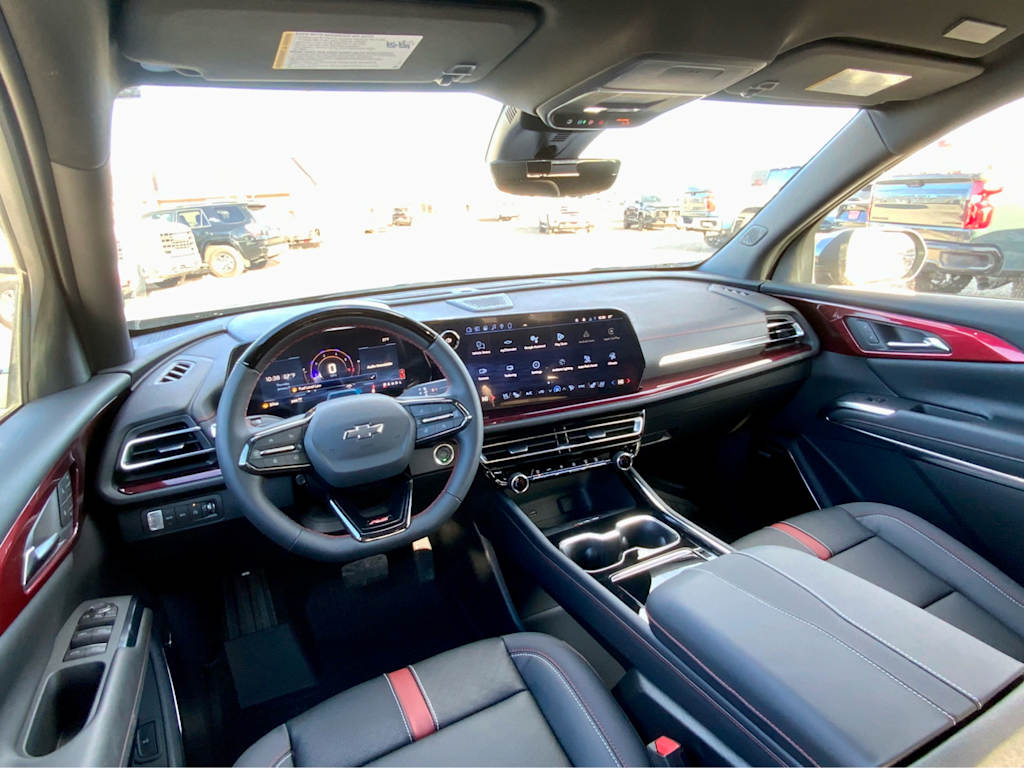 Thumbnail: 2026 Chevrolet Traverse - 10