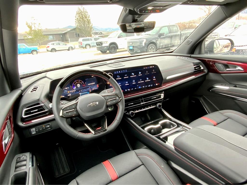 Thumbnail: 2026 Chevrolet Traverse - 10