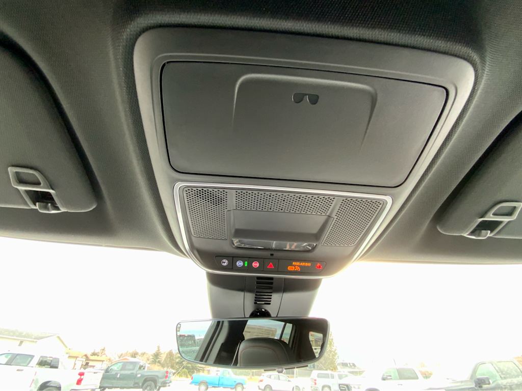 Thumbnail: 2026 Chevrolet Traverse - 48