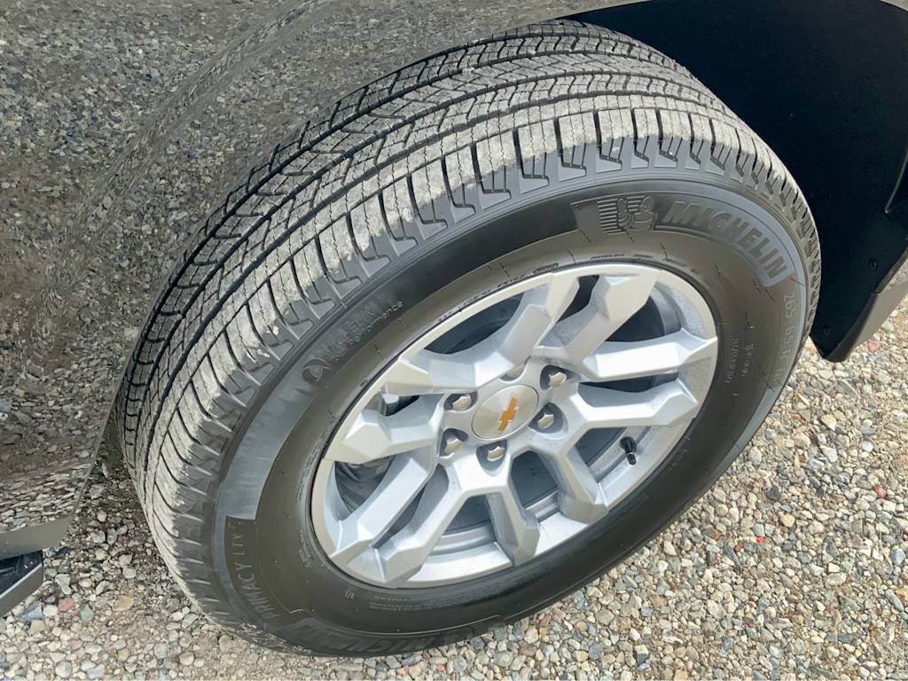 Thumbnail: 2026 Chevrolet Suburban - 27