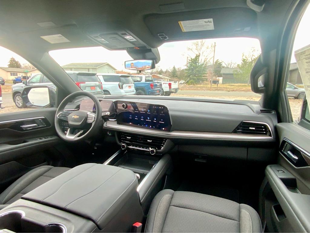 Thumbnail: 2026 Chevrolet Suburban - 13