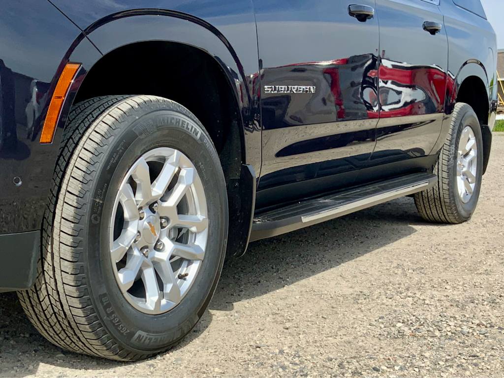 Thumbnail: 2026 Chevrolet Suburban - 28