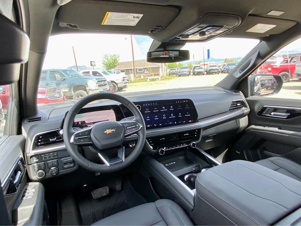 Thumbnail: 2026 Chevrolet Suburban - 9