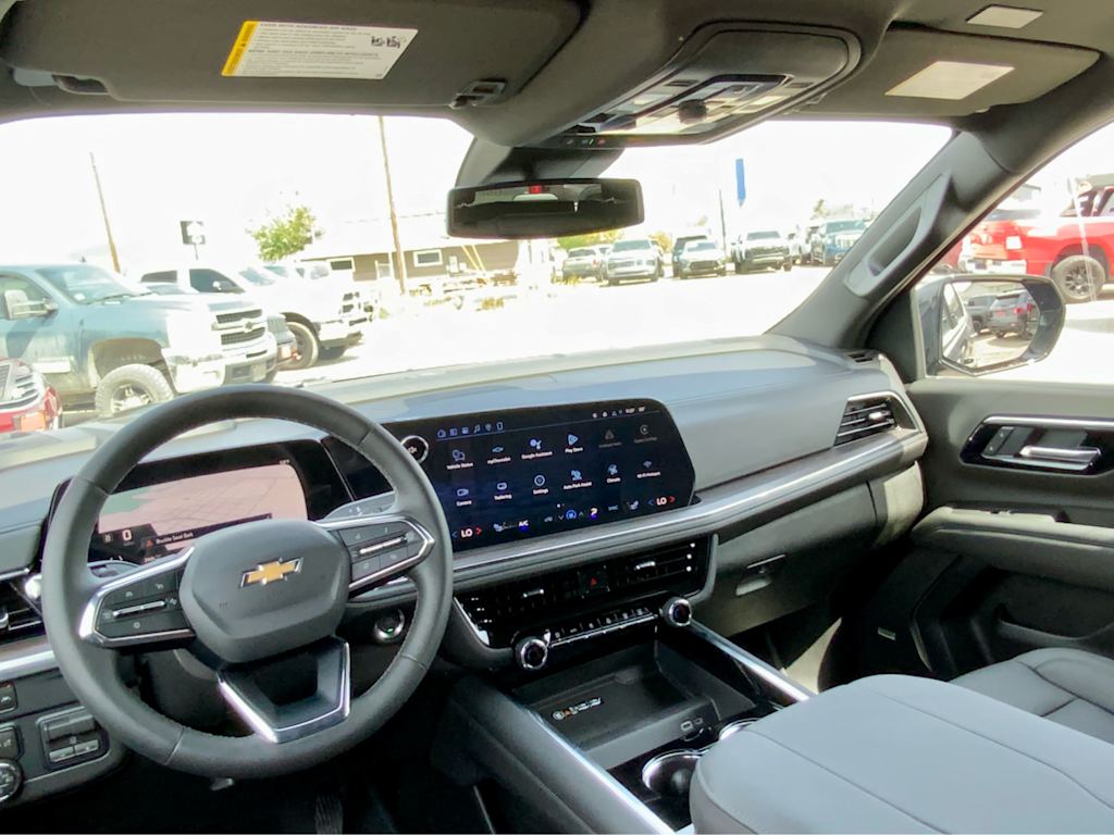 Thumbnail: 2026 Chevrolet Suburban - 14