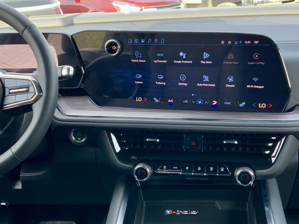 Thumbnail: 2026 Chevrolet Suburban - 44