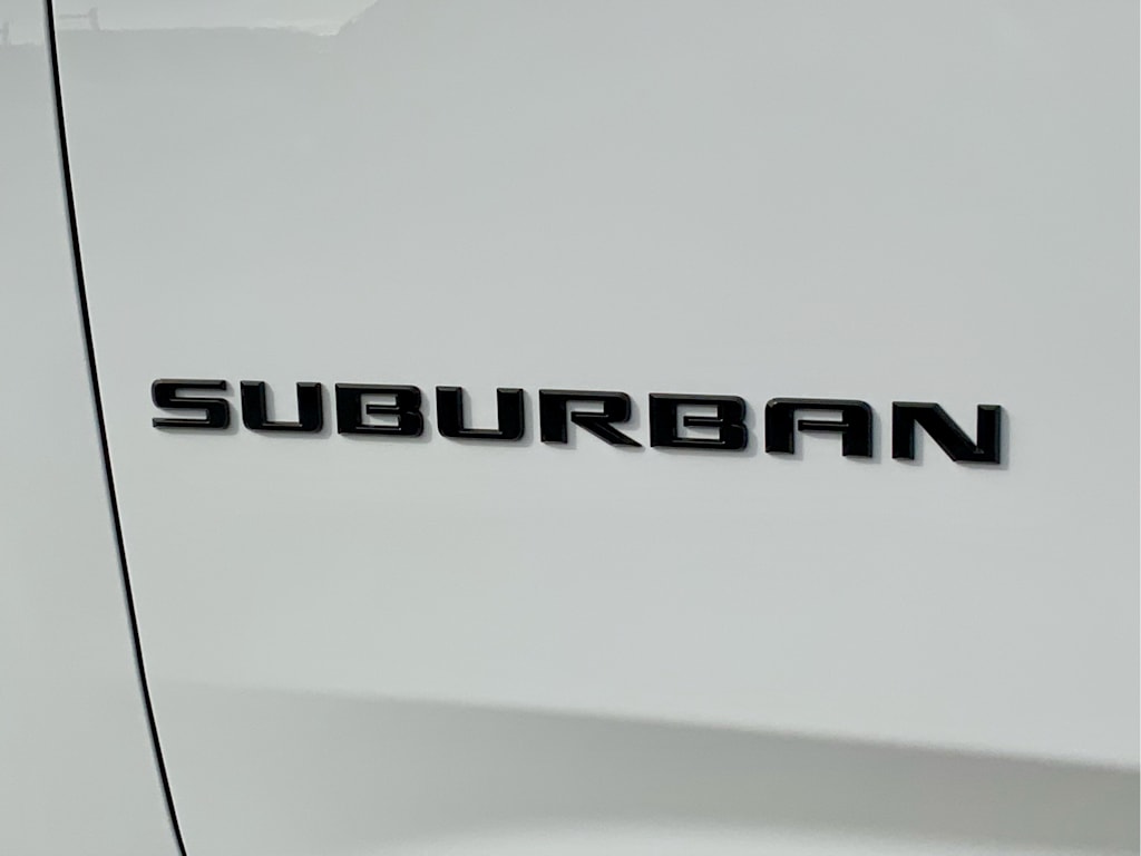 Thumbnail: 2026 Chevrolet Suburban - 7