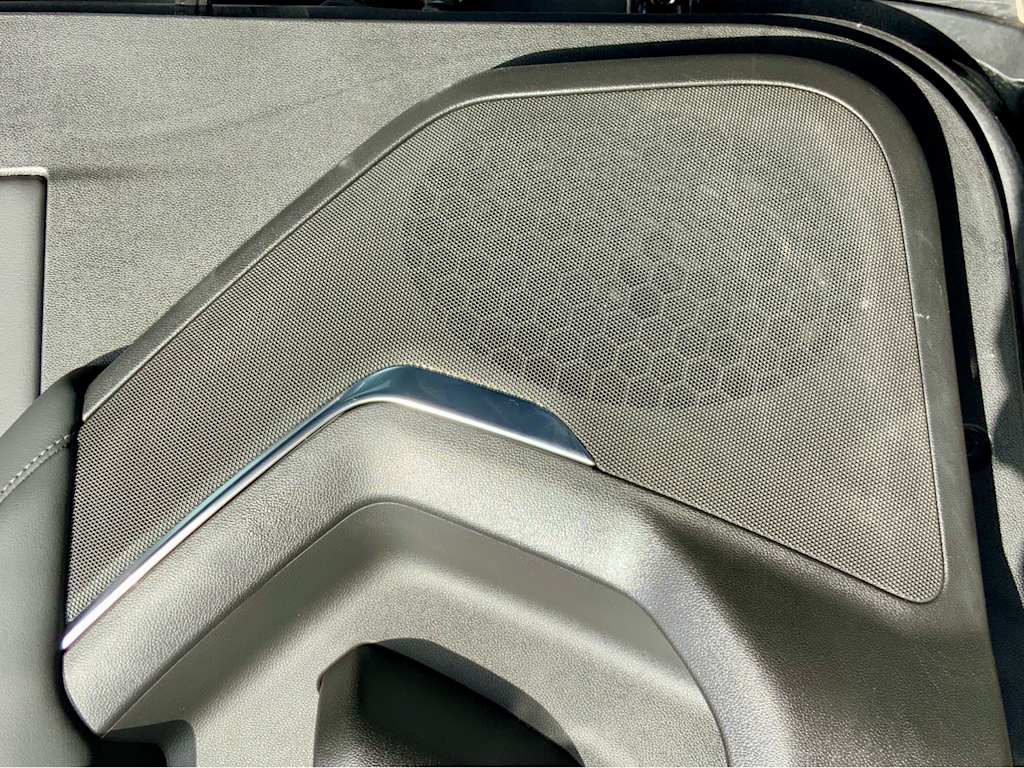 Thumbnail: 2025 Chevrolet Suburban - 51