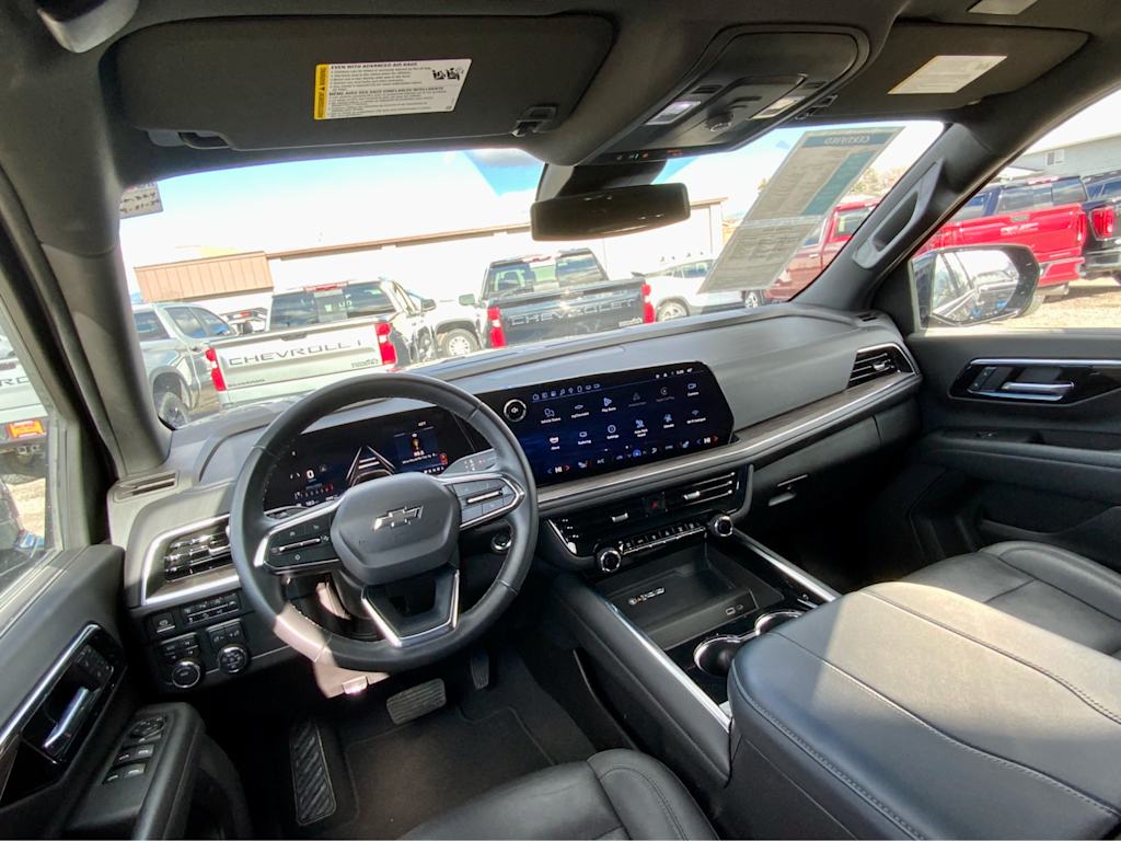 Thumbnail: 2025 Chevrolet Suburban - 10