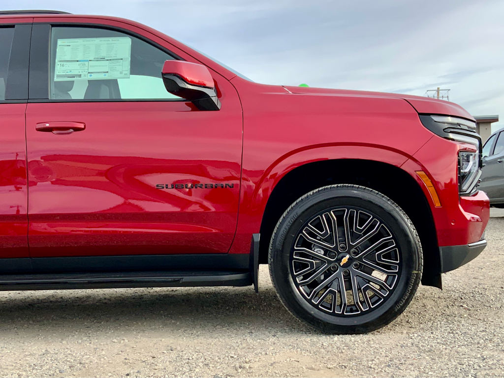 Thumbnail: 2026 Chevrolet Suburban - 8