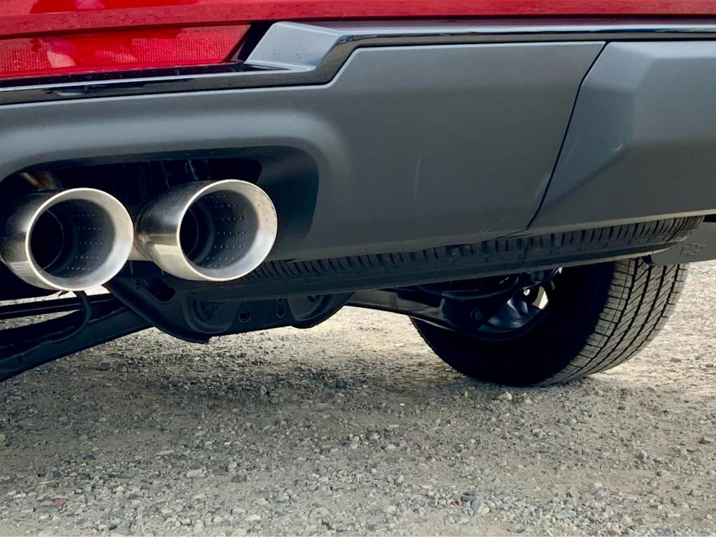 Thumbnail: 2026 Chevrolet Suburban - 32