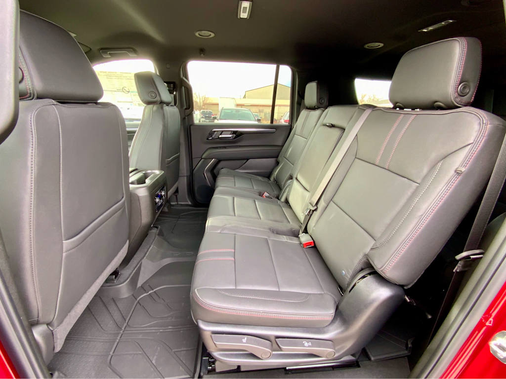 Thumbnail: 2026 Chevrolet Suburban - 12