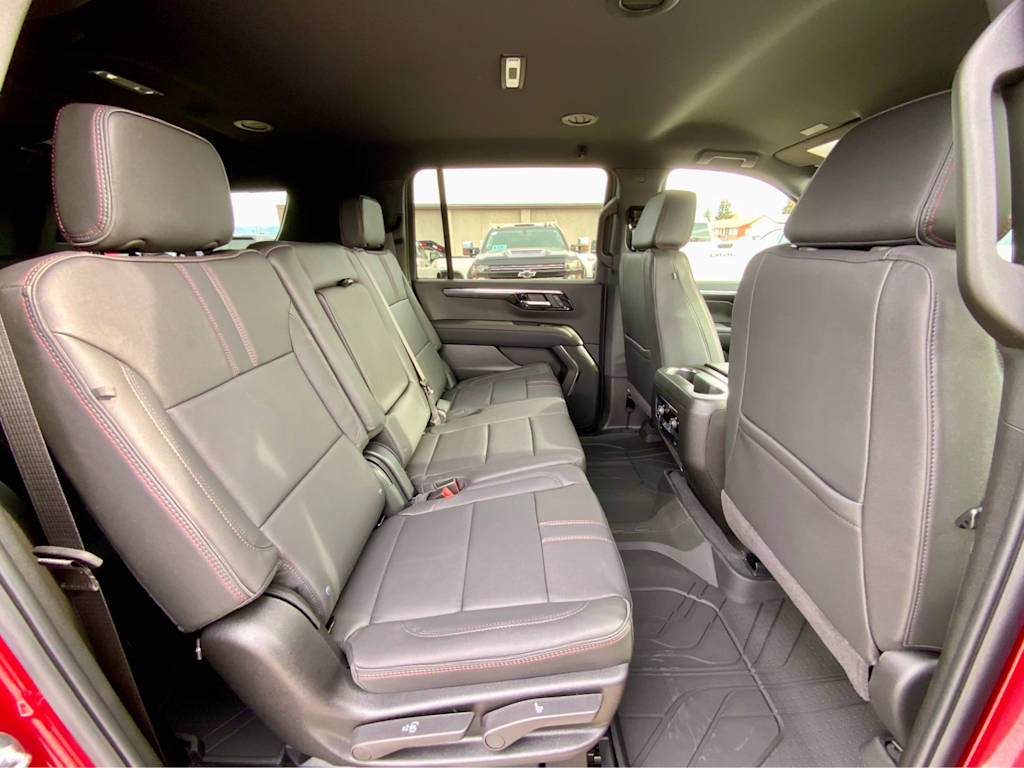 Thumbnail: 2026 Chevrolet Suburban - 35