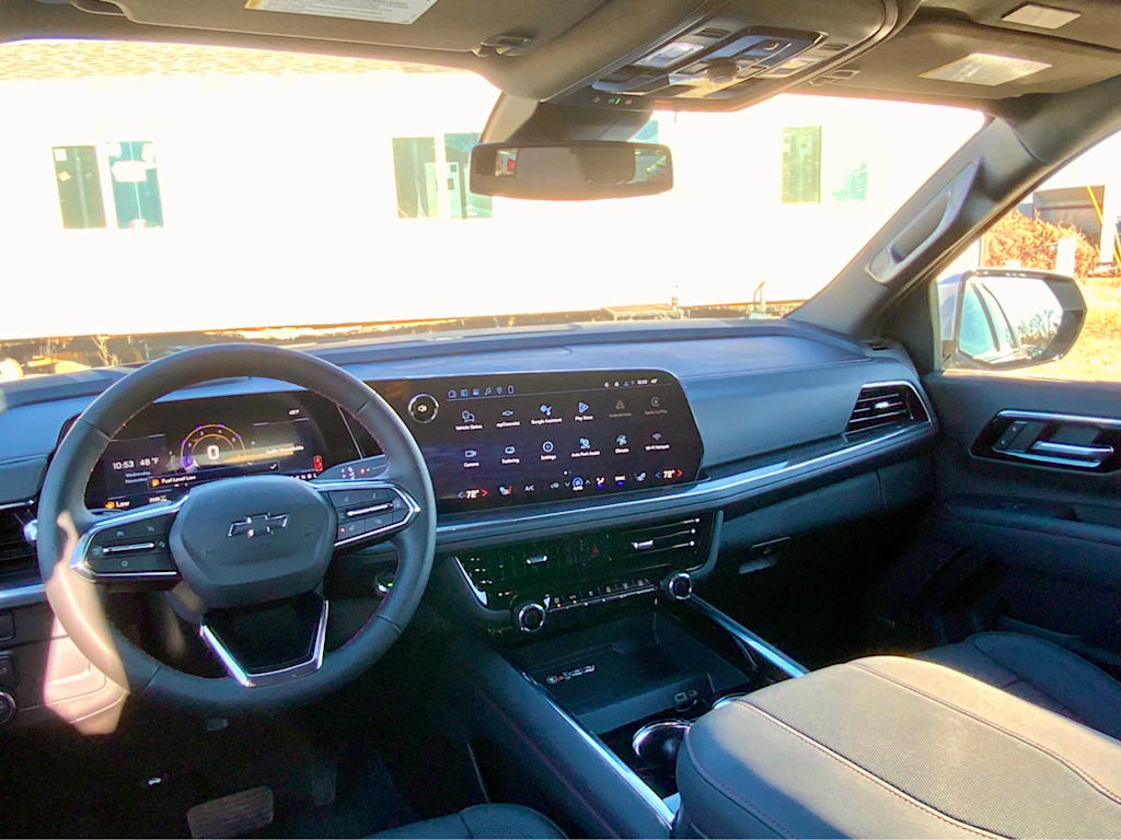 Thumbnail: 2026 Chevrolet Suburban - 14