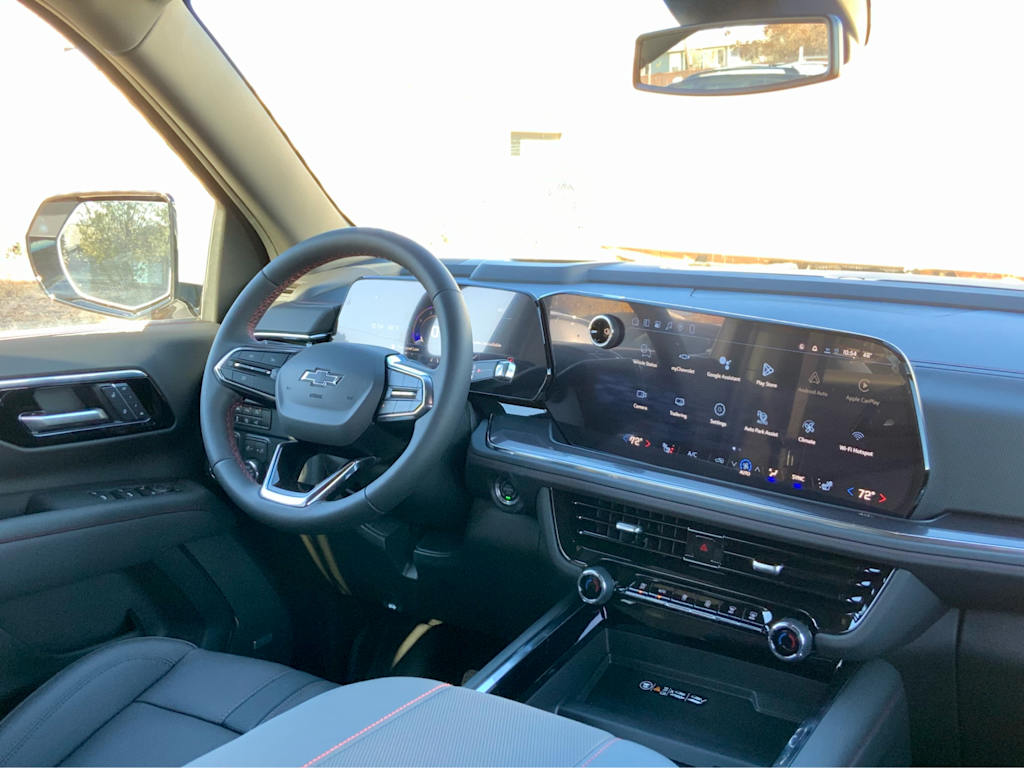 Thumbnail: 2026 Chevrolet Suburban - 42